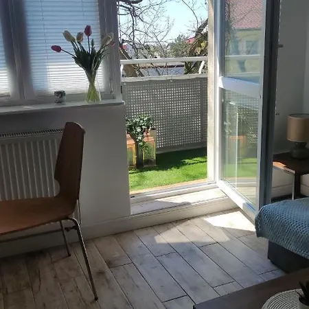 17 Apartment